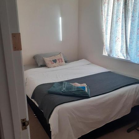 Carters Guesthouse Milton Keynes Buitenkant foto